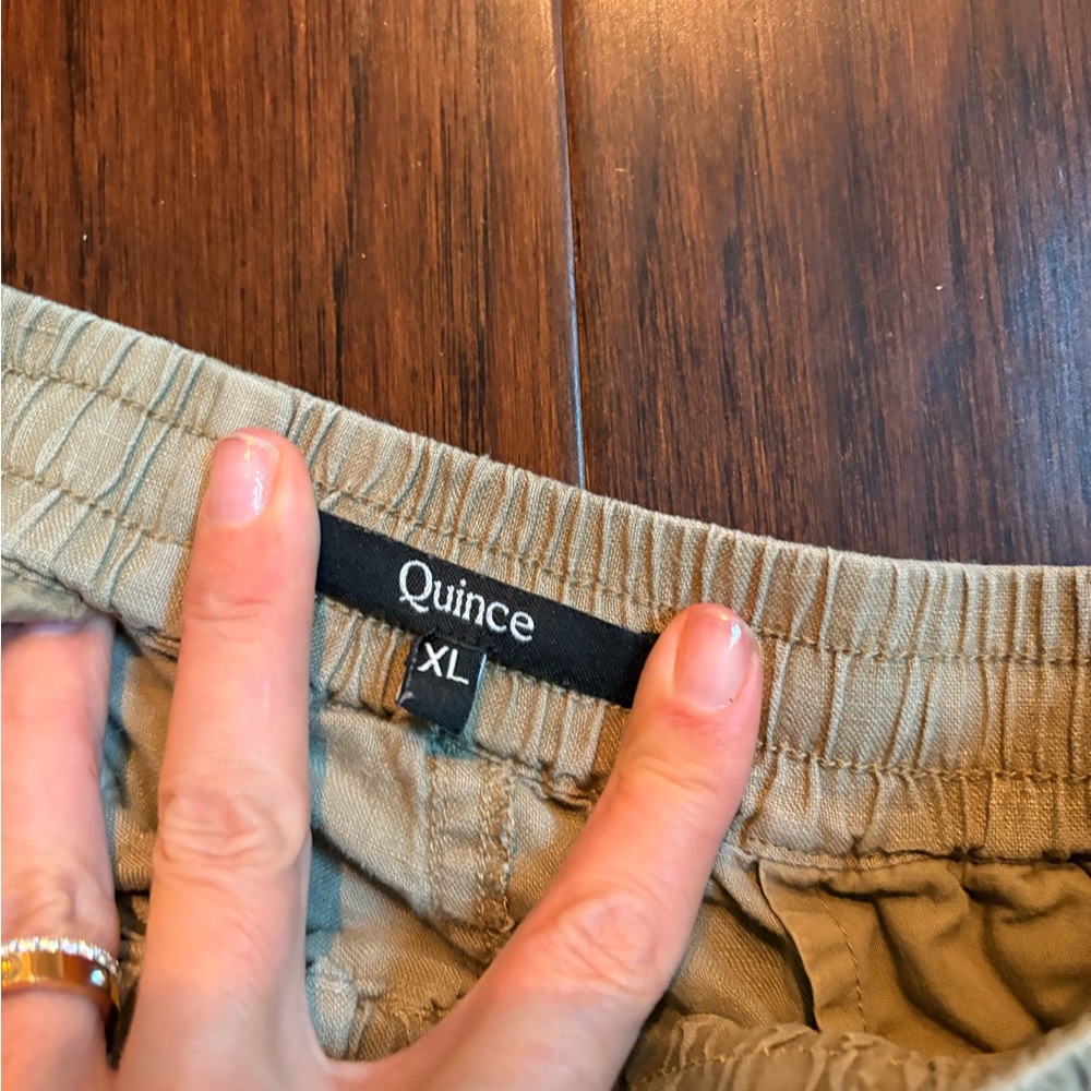 Quince Tan linen shorts XL